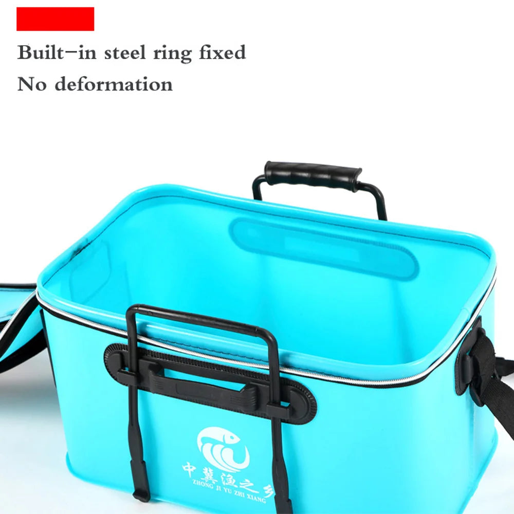 Sac pliable portable pour seau à poissons vivants.