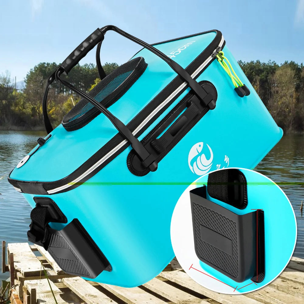 Sac pliable portable pour seau à poissons vivants.